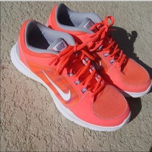 2for $30 Nike sneakers